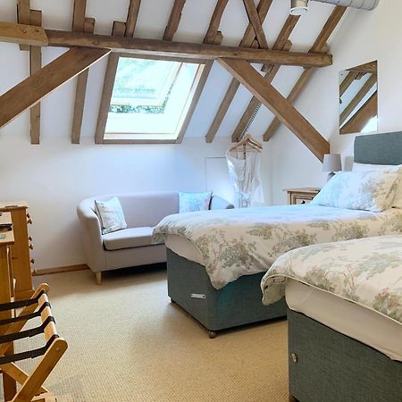 South Park Farm Barn Bed and Breakfast Andover Kamer foto
