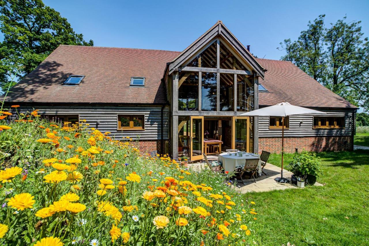South Park Farm Barn Bed and Breakfast Andover Buitenkant foto