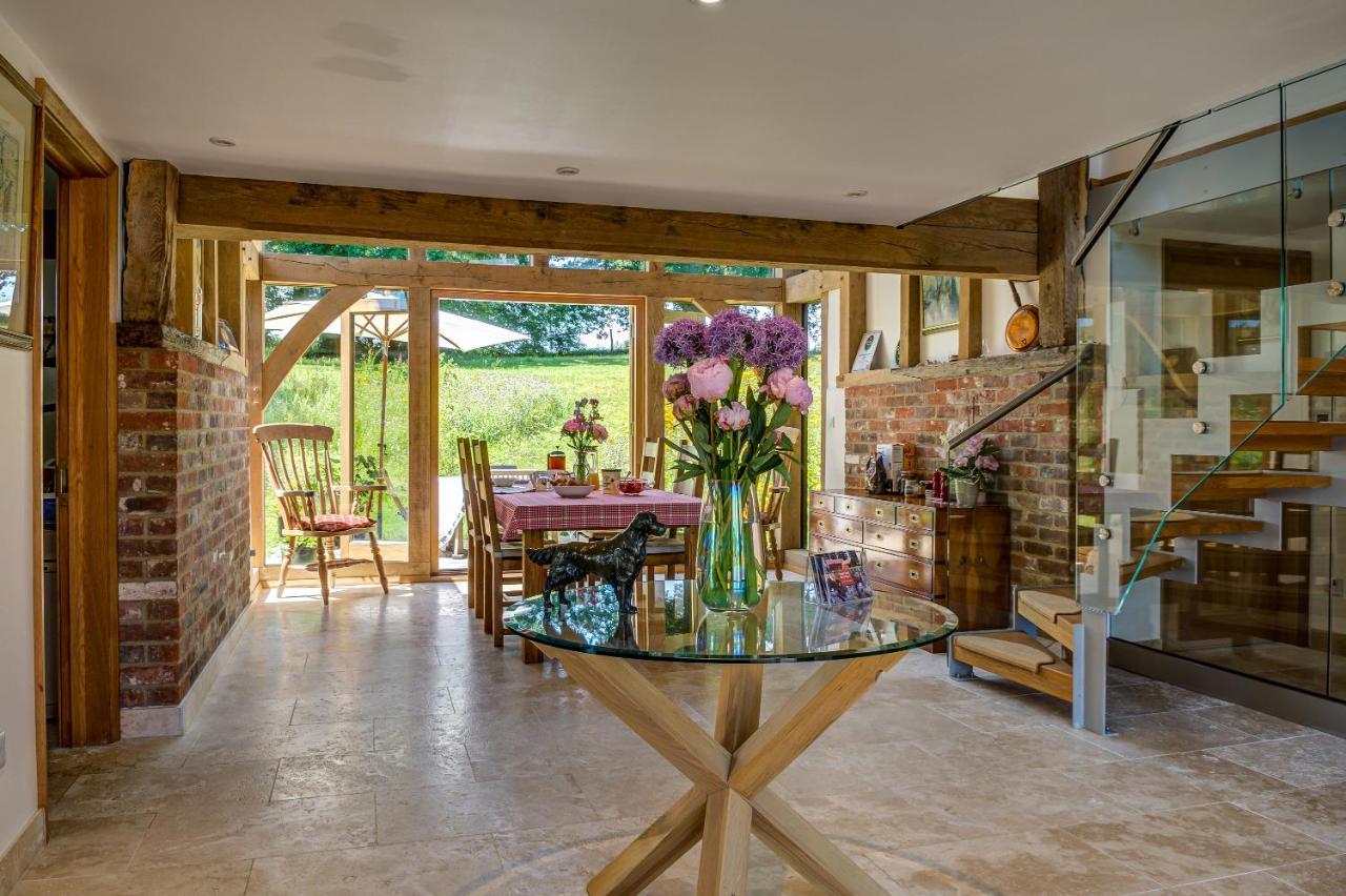 South Park Farm Barn Bed and Breakfast Andover Buitenkant foto
