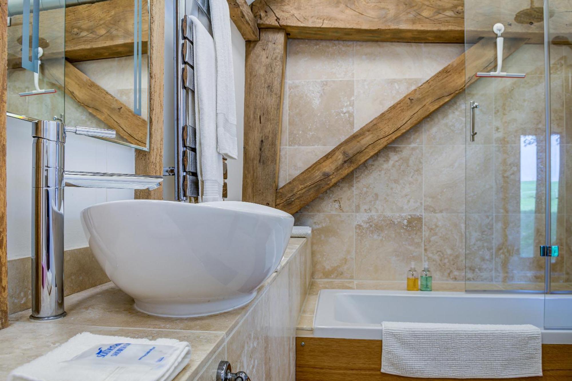 South Park Farm Barn Bed and Breakfast Andover Kamer foto